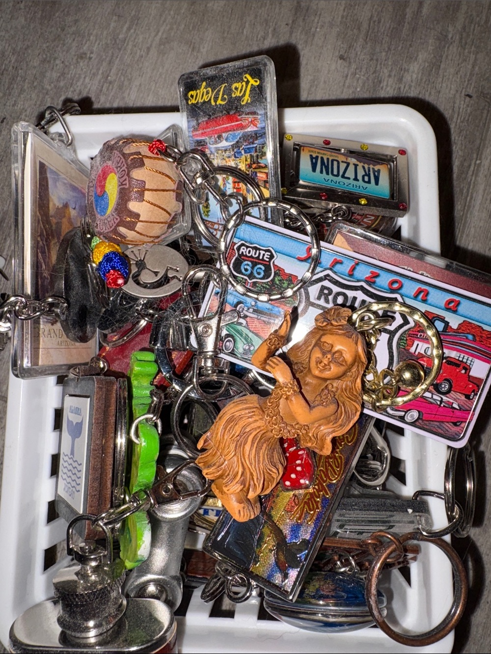 Assorted Keychain Display – Colorful Mixed Keychains - Picture 6 of 6